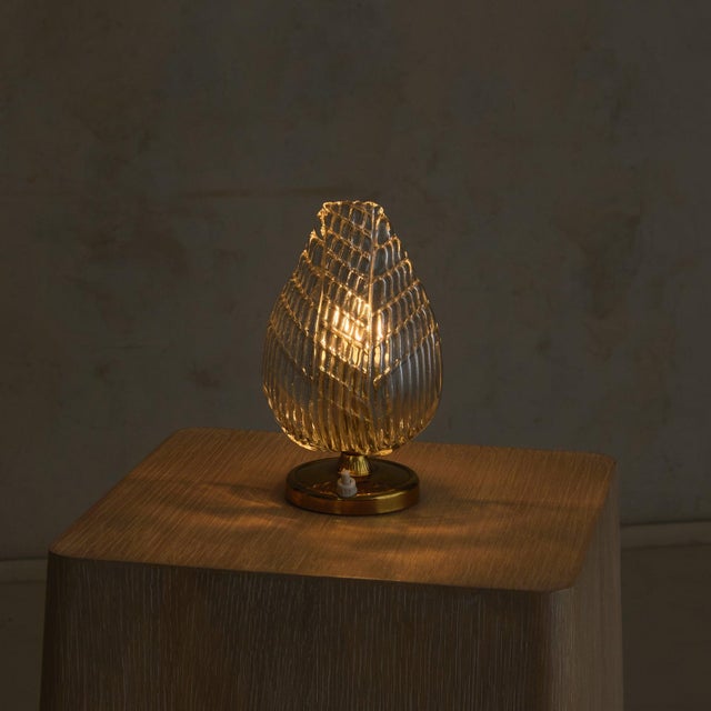 1930s Italian Murano Glass Leaf Table Lamp in the Manner of Barovier & Toso For Sale - Image 10 of 12