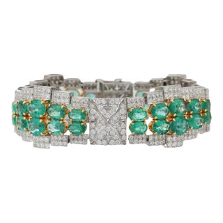 23.74 Ctw Emerald and 7.09 Ctw Diamond Bold Bracelet in 18k Solid White Gold For Sale