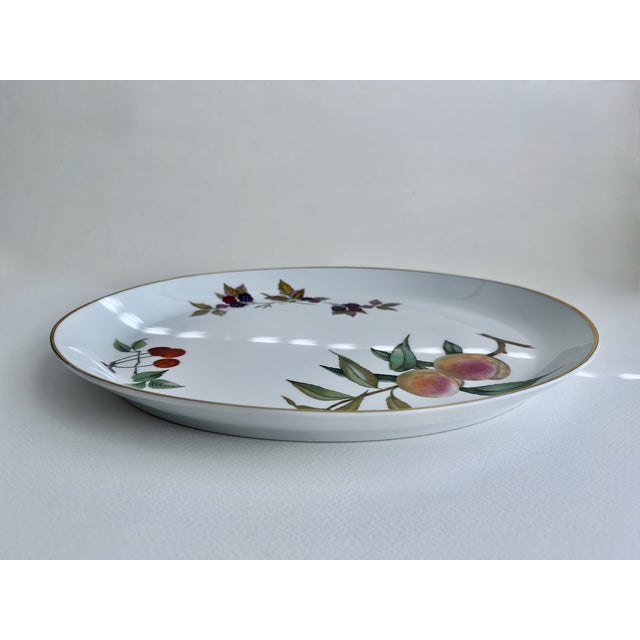 Mid 20th Century Royal Worcester Evesham Gold Platter & Bowl For Sale - Image 12 of 18