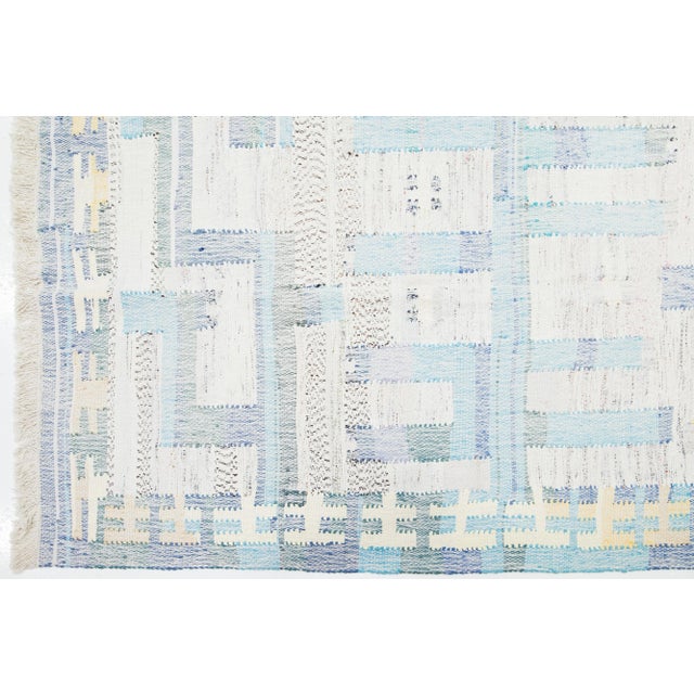10 X 16 Contemporary Kilim Wool Rug in Beige and Blue With Abstract Design For Sale - Image 9 of 10