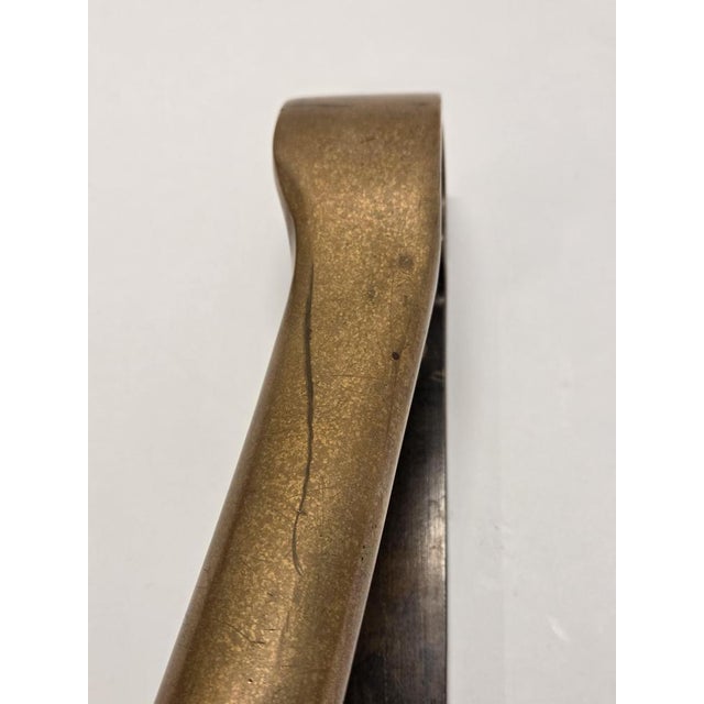 Alvar Aalto Door Handle in Bronze by Alvar Aalto for Valaistustyö For Sale - Image 4 of 9