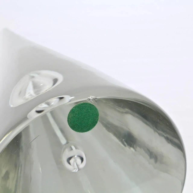 Near Alfredo Barbini Murano Glass Cones / Obelisks with Captured Bubbles - A Pair For Sale - Image 9 of 10