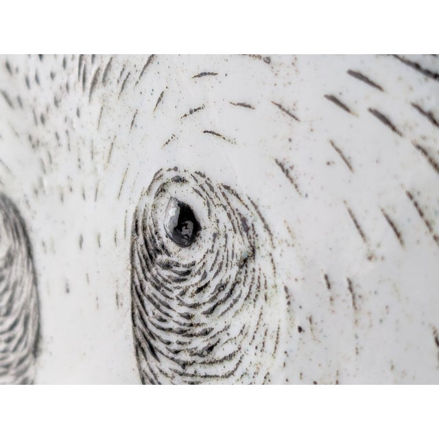 Ceramic Plate by Oiva Toikka for Nuutajärvi, 1983 For Sale - Image 6 of 11