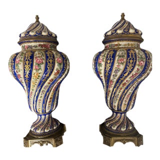 Pair of Late 19th Century Meissen Porcelain Lamps For Sale