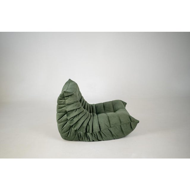 Green Set of Togo Lounge Chair and Ottoman in Moss Velvet by Michel Ducaroy for Ligne Roset, 1973 For Sale - Image 8 of 18