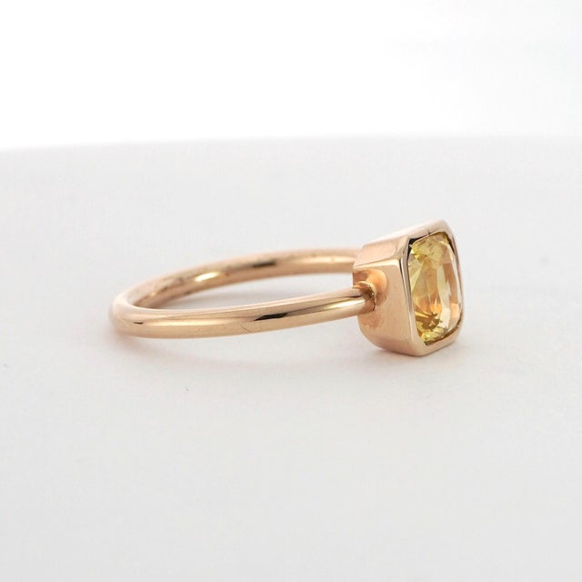 2020s Gia No Heat Yellow Sapphire Solitaire Ring 2.15ct in 14k Gold Size 7.75 For Sale - Image 5 of 13