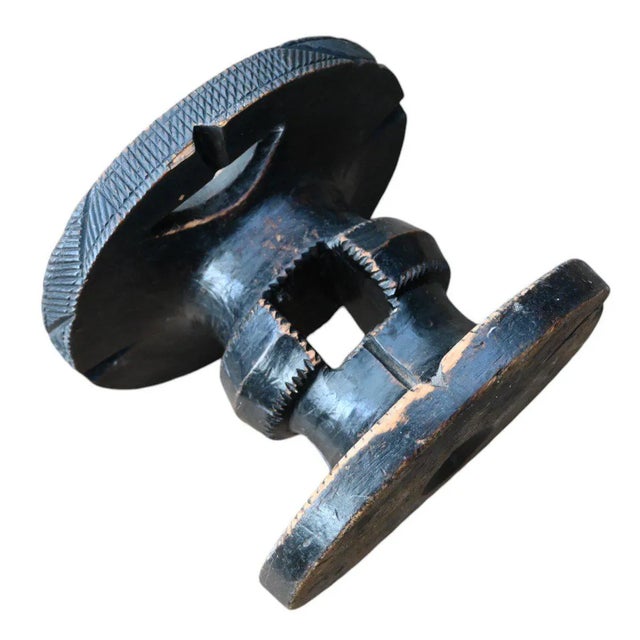 Stool from the Triby Mangbetu Dr Congo For Sale - Image 3 of 7