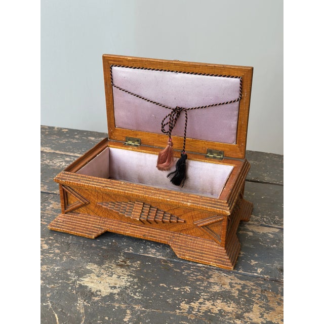 Exceptional Vintage Art Deco Prison Art Shellacked Matchstick Box, Circa 1920s-40s For Sale - Image 15 of 18