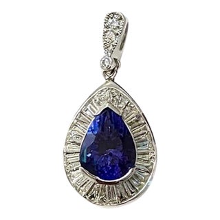 14k White Gold Pear Tanzanite Diamond Halo Pendant, 4.15 Ct Natural Tanzanite For Sale