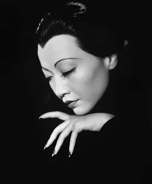 Anna May Wong Portrait, C.1930s (16x20 Canvas)