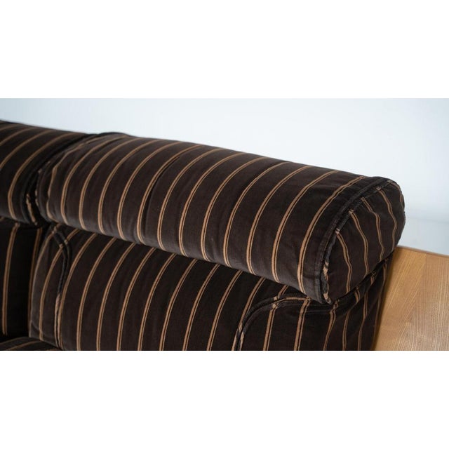 Large Modular Sofa with Integrated Side Tables, Italy, 1970s For Sale - Image 11 of 13