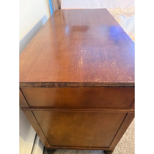 Early 1900s Antique Solid Wood Chest by Davies-Putnam Co., Grand Rapids For Sale - Image 10 of 12