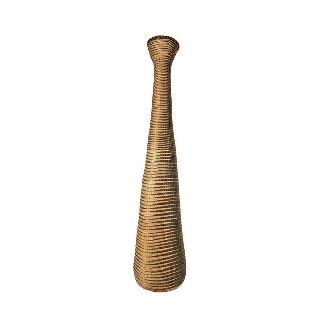 Early 20th Century Tutsi Wedding Basket Vase Rwanda 38 inch For Sale - Image 4 of 4