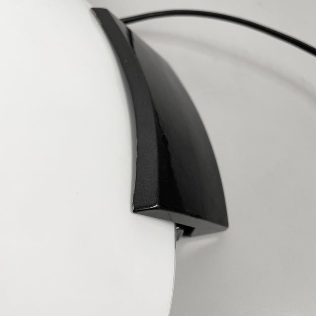 Italian Modern Opaline Glass Table Lamp from Leucos, 1970s For Sale - Image 15 of 17