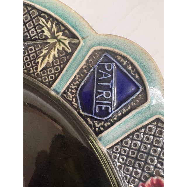 Antique French Barbotine Majolica Jeanne d'Arc Charger, "Honneur Et Patrie," C. 1890–1920s For Sale - Image 4 of 7