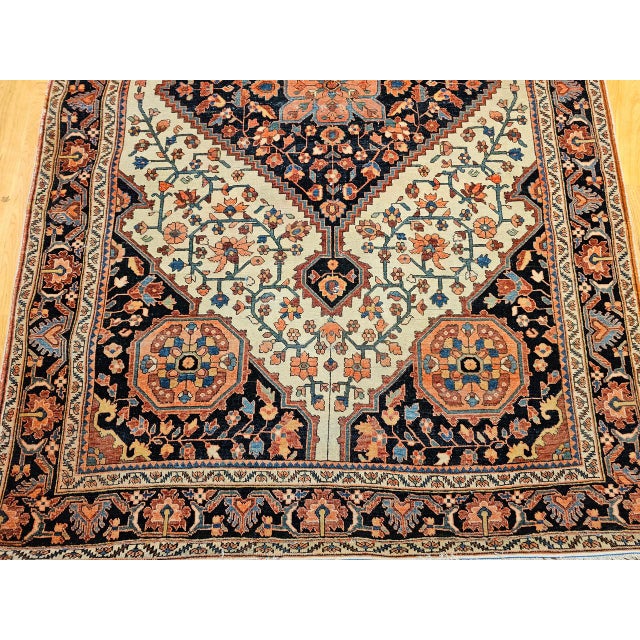 19th Century Persian Farahan Sarouk Rug, Hand-Knotted Wool, Floral Medallion Pattern, Ivory & Blue, 5x7 For Sale - Image 12 of 17