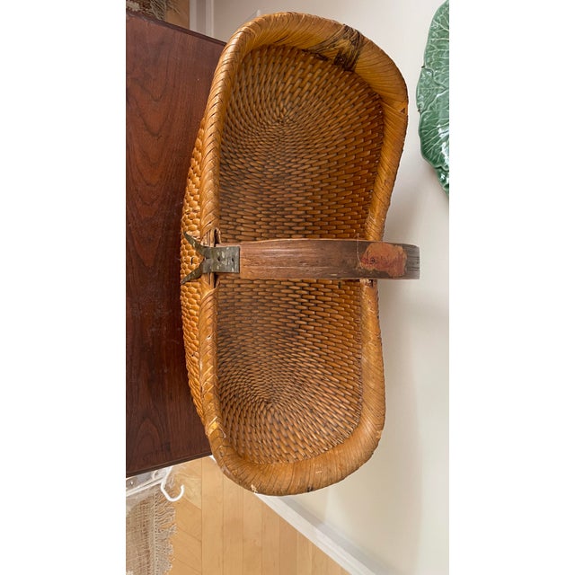 Chinese Late 20th Century Large Antique Woven Grain Basket Chinese Bentwood Harvesting Basket For Sale - Image 3 of 9