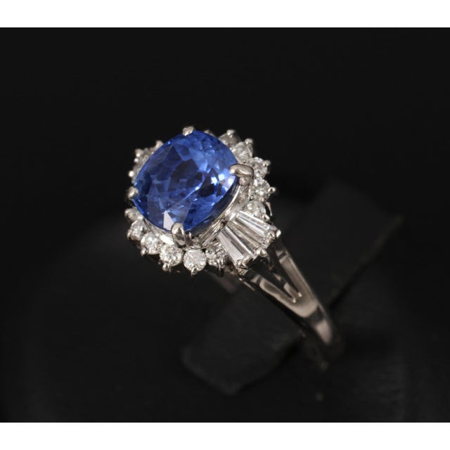 Late 20th Century Fine 2.72ct Gia Ceylon Sapphire & 0.55ct Diamond Platinum Ring Size 6.75 For Sale - Image 10 of 18