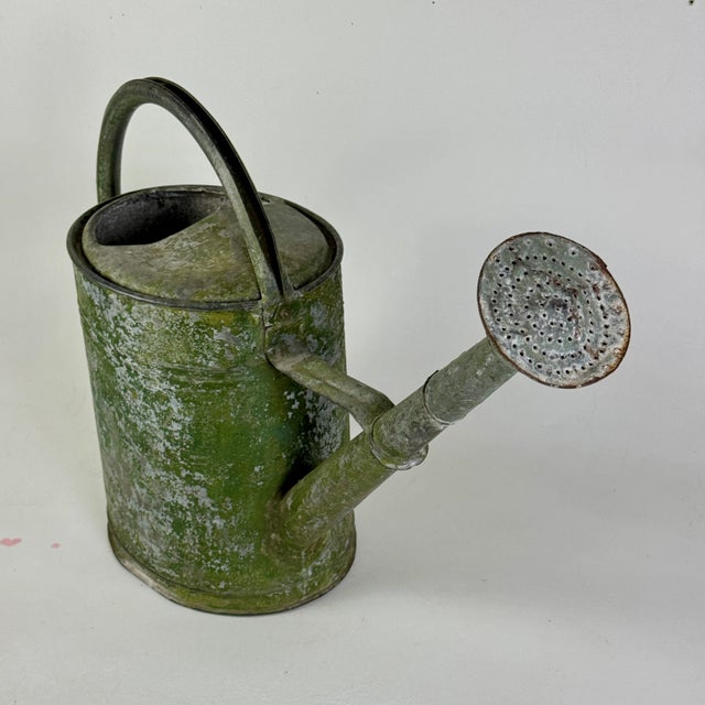 Mid 20th Century Lovely Vintage European Metal Watering Can for Garden Decor, in Splendid Green For Sale In New York - Image 6 of 9