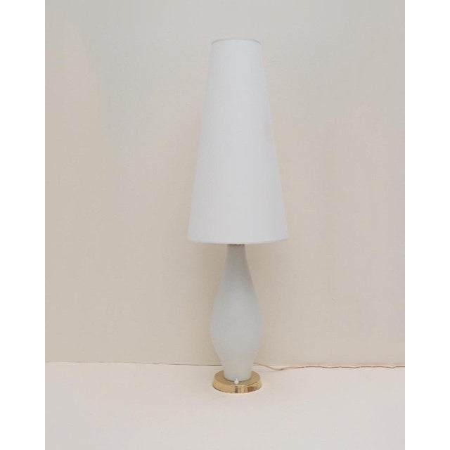 Opaline Glass and Brass Table Lamp, Italy, 1960 For Sale - Image 4 of 4
