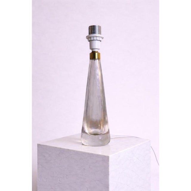 Glass Textured Crystal Glass Lamp by Vicke Lindstrand for Kosta, Sweden, 1950s For Sale - Image 7 of 8