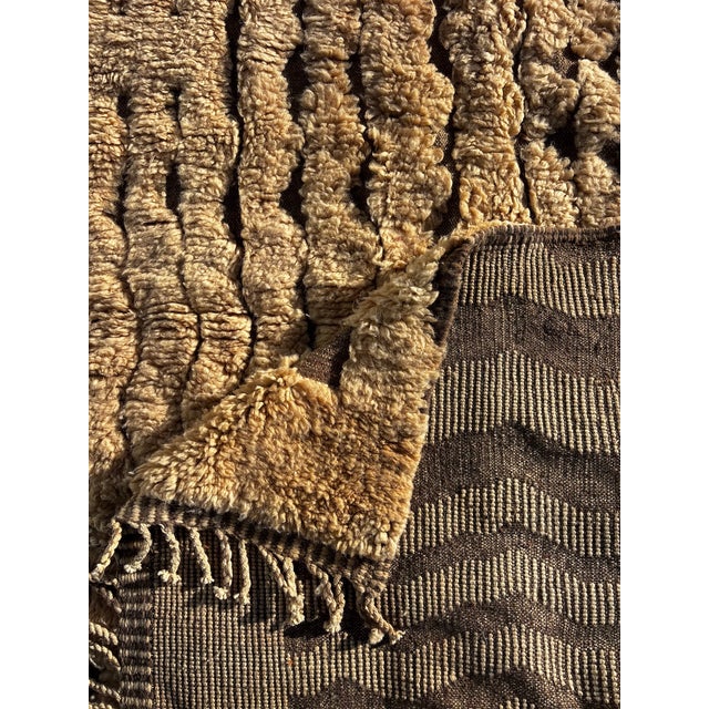 Large Moroccan Berber Rug, 1990 For Sale - Image 9 of 11