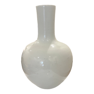 Large Scale Chinese Blanc De Chine Porcelain Vase
