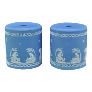 Antique 18th Century Light Blue Jasperware Column Pedestal Form Display Bases With White Sprigging - Set of 2