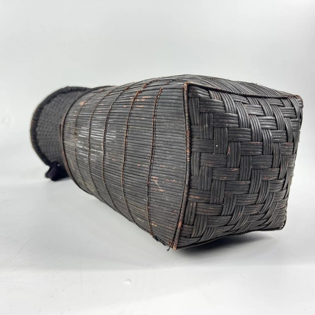 Black Early 20th Century Old Kuba Basket MATTER COLLECTION For Sale - Image 8 of 9