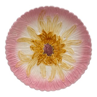 French Majolica Pink Daisy Plate Orchies, Circa 1890 For Sale