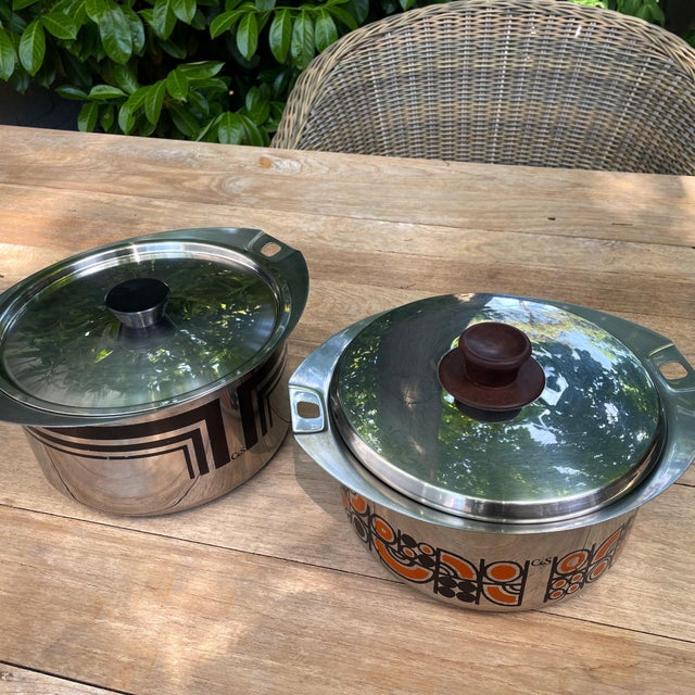 Brown Orange and Brown Enameled Stainless Steel Pots from C&S of France, 1970s, Set of 2 For Sale - Image 8 of 18
