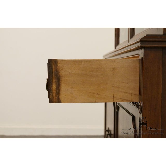 Late 20th Century Vintage Helmer's Manufacturing Co. Duncan Phyfe China