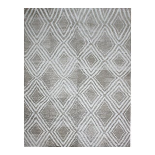 Hand Knotted Borderless Bamboo Silk Rug. 9' X 12' For Sale