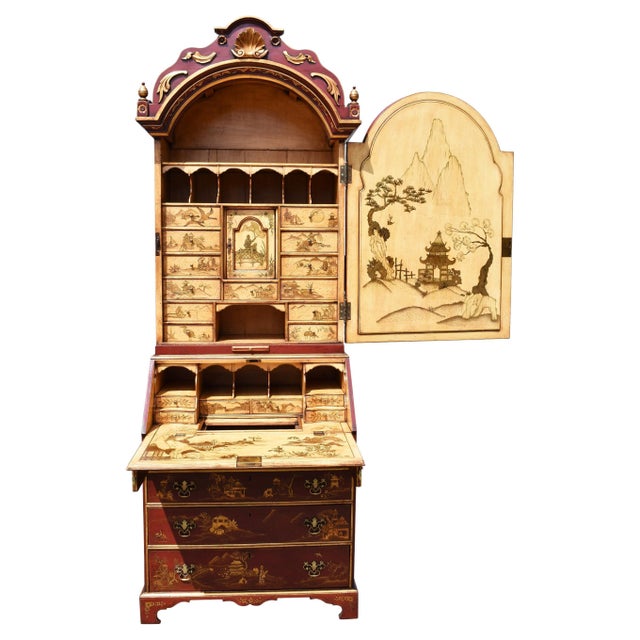 18th Century Lacquer and Gilt Chinoiserie Bureau Bookcase For Sale - Image 3 of 15