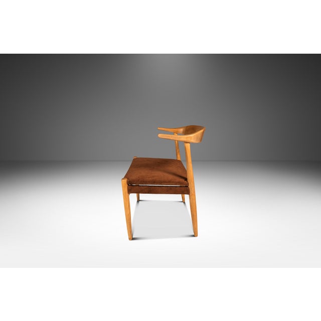 Mid-Century Modern Set of Two (2) Rare Mid-Century Scandinavian Modern "Horn" Accent Armchairs in Beech & Suede Attributed to Folke Ohllson for Dux, Sweden, C. 1950s For Sale - Image 3 of 18