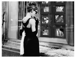 BATIK, Just Looking, 2022, Print