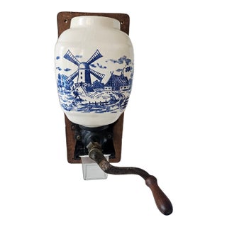 Charming Vintage Wall Mounted Manual Delft Blue Coffee Grinder for Your Country Kitchen For Sale