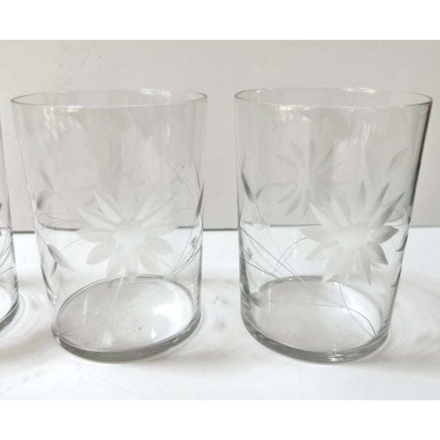 Traditional Vintage Floral Etched Juice Glass Tumblers - Set of 7 For Sale - Image 3 of 12