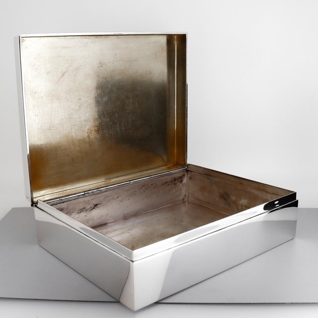 Mid 20th Century Mid-Century Tiffany & Co. Sterling Silver Dresser or Table Box For Sale - Image 5 of 8