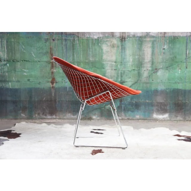 1970s Mid-Century Modern Knoll Poppy Orange Wool & Chrome Bertoia Diamond Armchair For Sale - Image 9 of 11