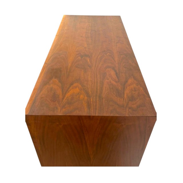 Brown Merton Gershun for Dillingham Esprit Walnut 5-Drawer Highboy Dresser – Mid-Century Modern Tallboy. For Sale - Image 8 of 8