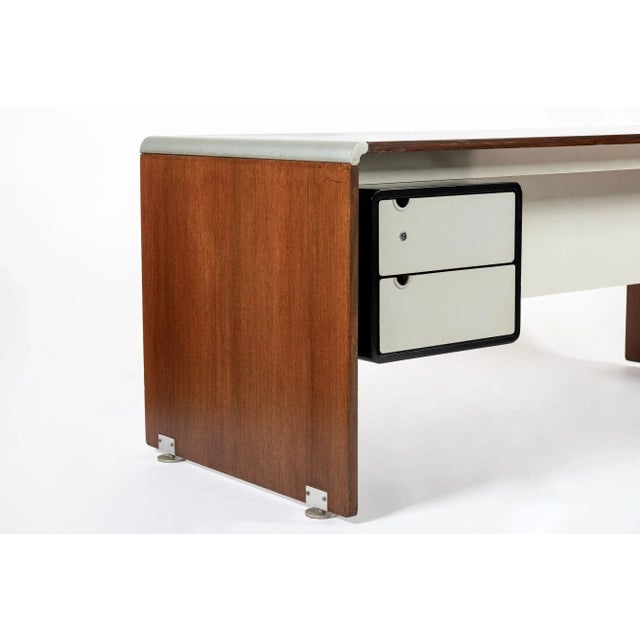 Alain Richard Rare Mid Century French Modern Ar180 Desk by Alain Richard 1970s For Sale - Image 4 of 11