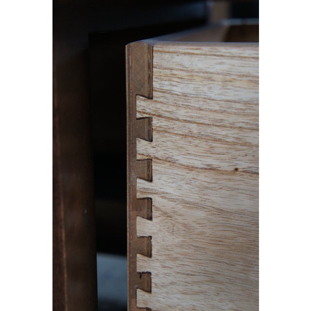 Vintage Hekman Georgian Style Cherry Two Drawer Locking File Cabinet Side Table For Sale - Image 9 of 14
