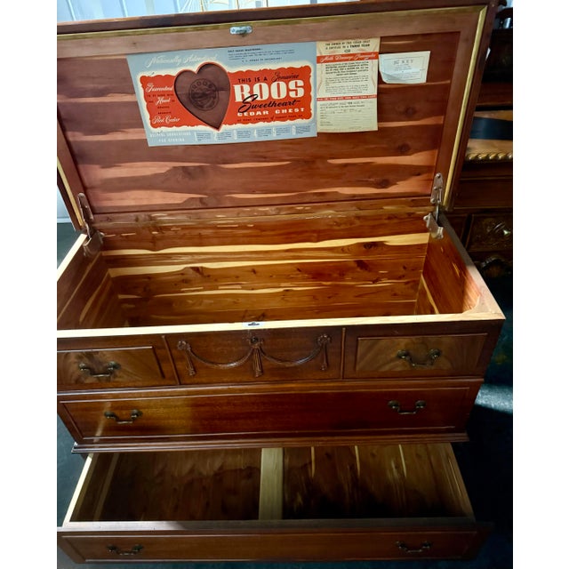 Wood Mid 20th Century Roos Sweetheart Cedar Chest For Sale - Image 7 of 12
