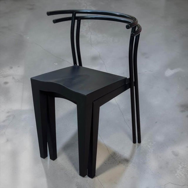 Metal Pair of Kartell Dr. Glob Dining Chairs by Philippe Starck – Made in Italy (1988/89) For Sale - Image 7 of 8