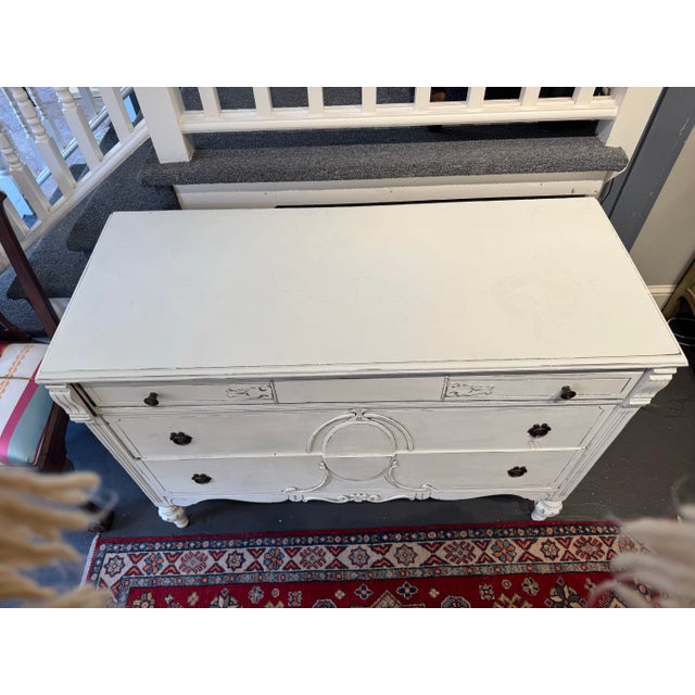 French Country 1930s Vintage Chest of Drawers For Sale - Image 3 of 8