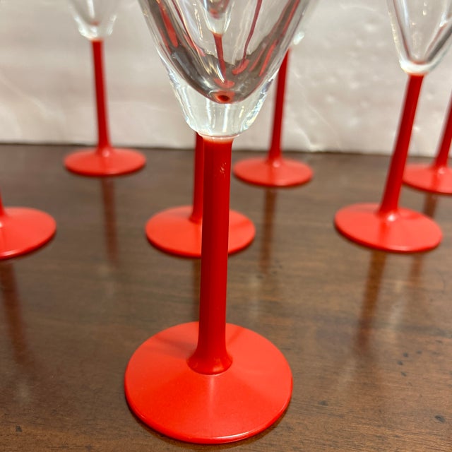 Mid-Century Modern Transparent and Red Stemmed Glasses Set of 8 For Sale - Image 3 of 7