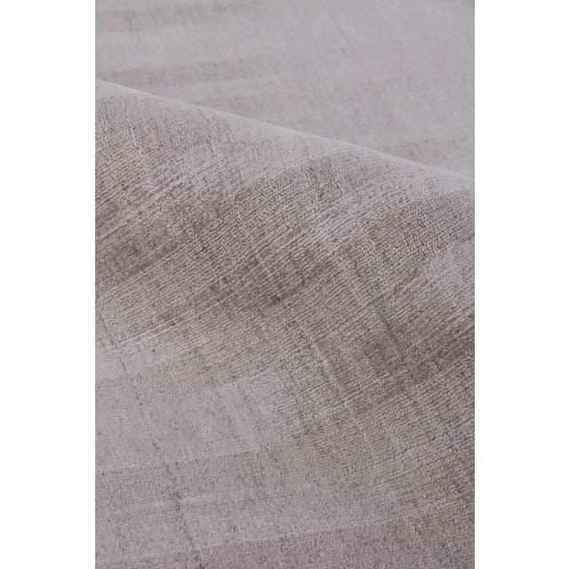 Iscar Hand loom Wool/Viscose Ash Rug-9'x12" For Sale In Los Angeles - Image 6 of 8