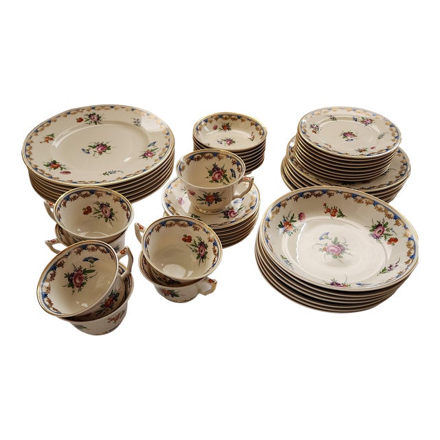 Set of Fine American Made Porcelain Dinnerware For Sale