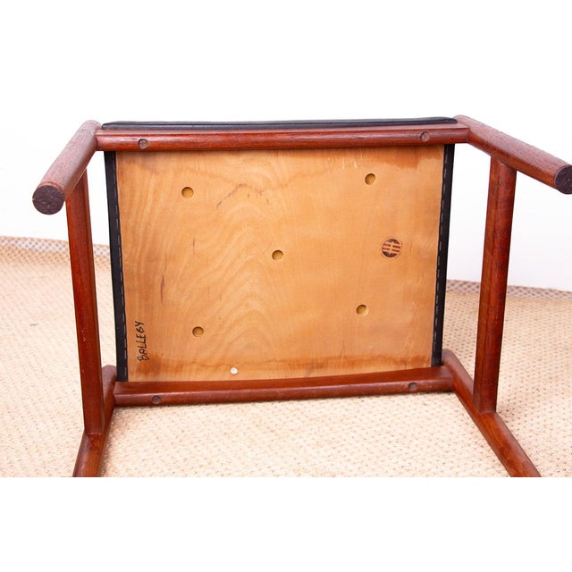 Danish Model 40 Stools in Teak and Black Leather by Hugo Farndsen for Spottrup, 1960s, Set of 4 For Sale - Image 10 of 16